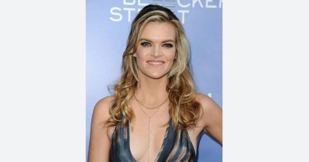 Missi Pyle Sister