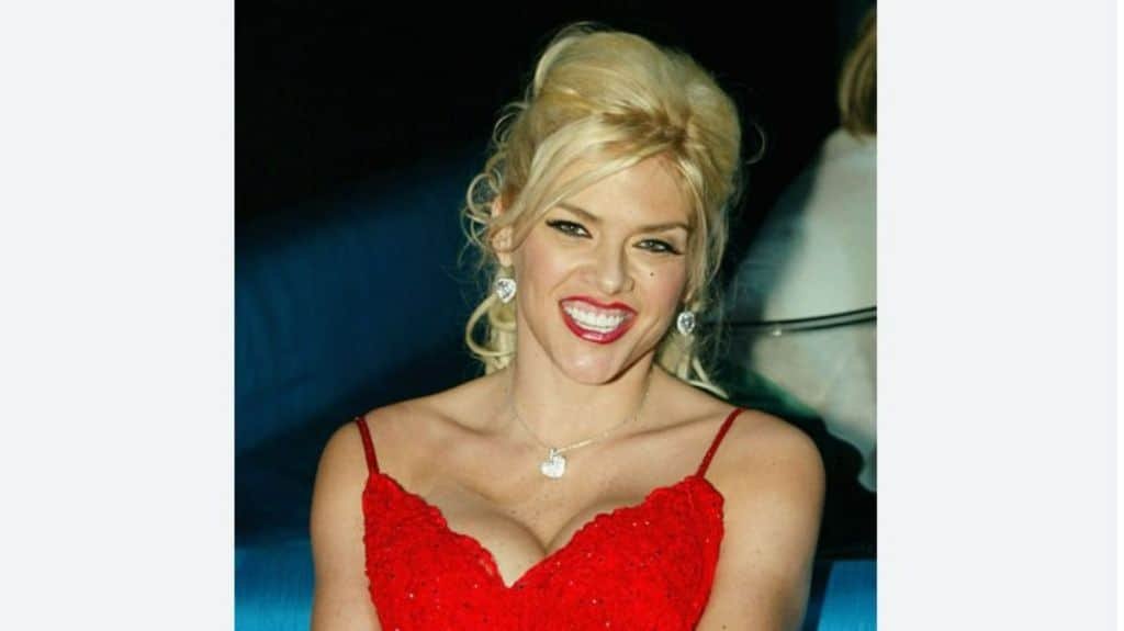 Anna Nicole Smith Trans