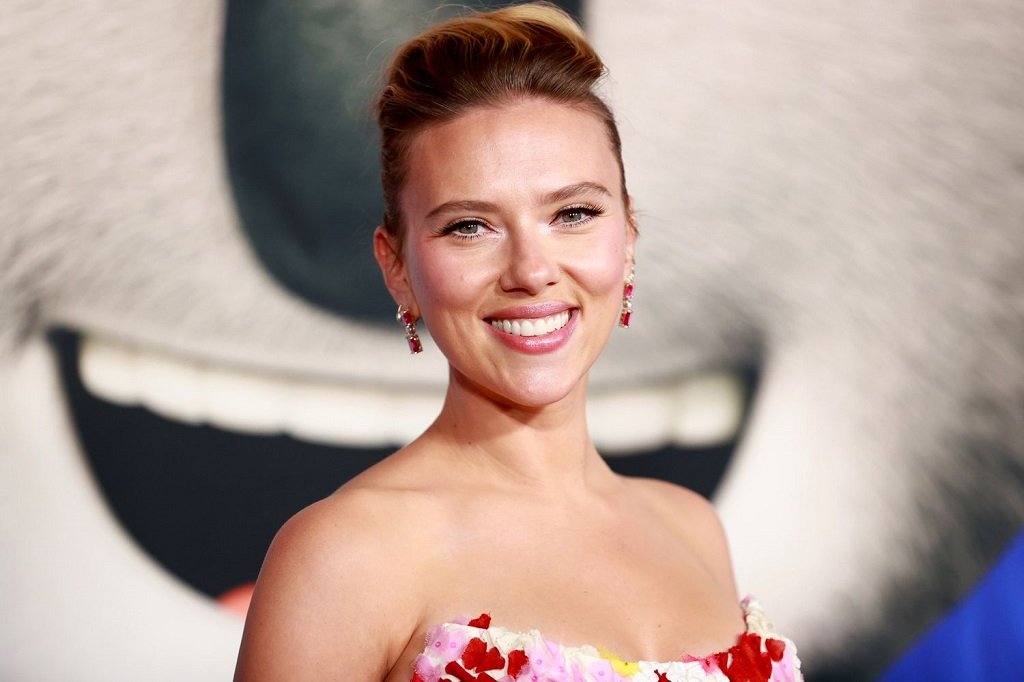 Scarlett Johansson Racist