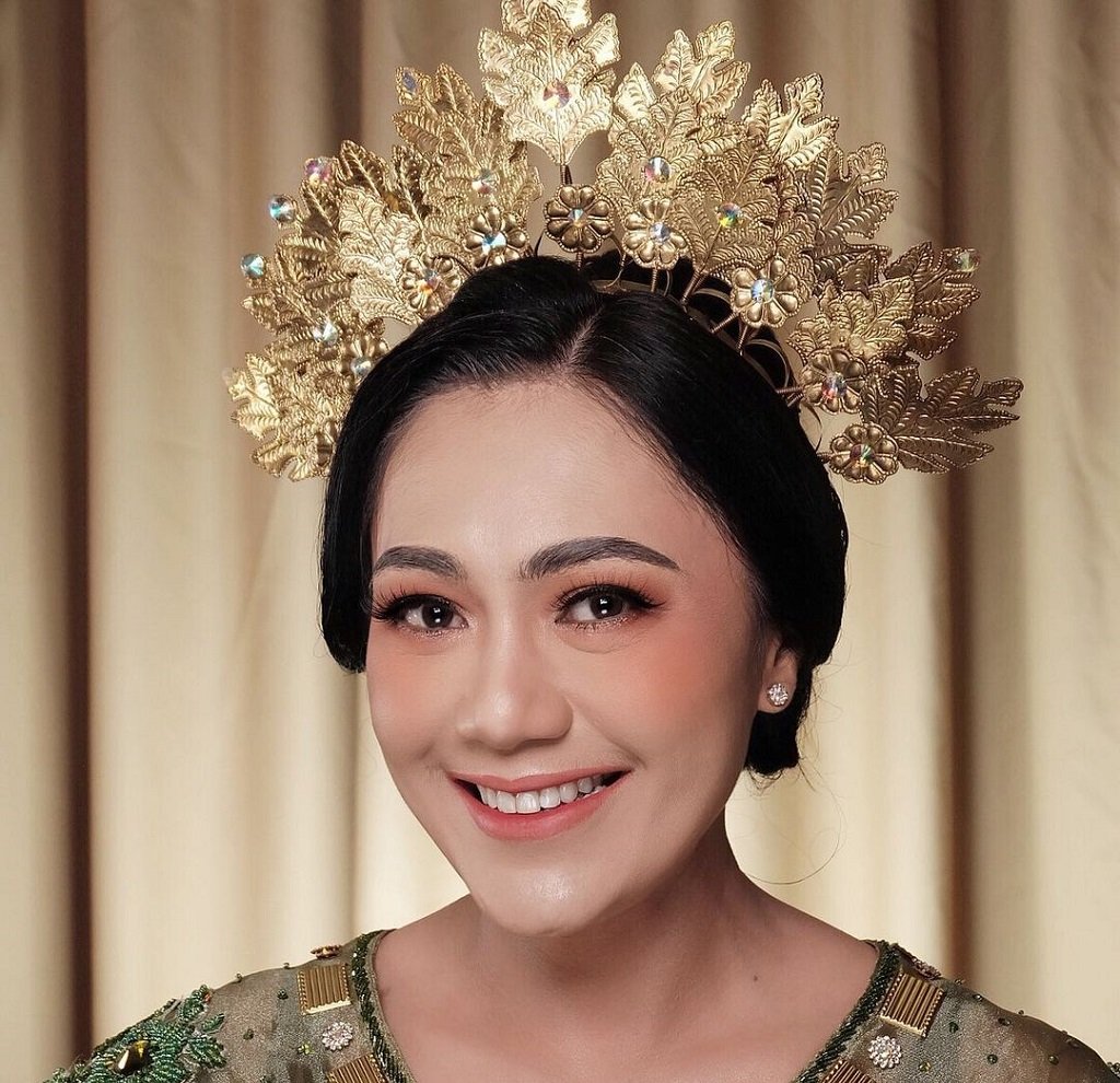 Brigita Manohara Menikah