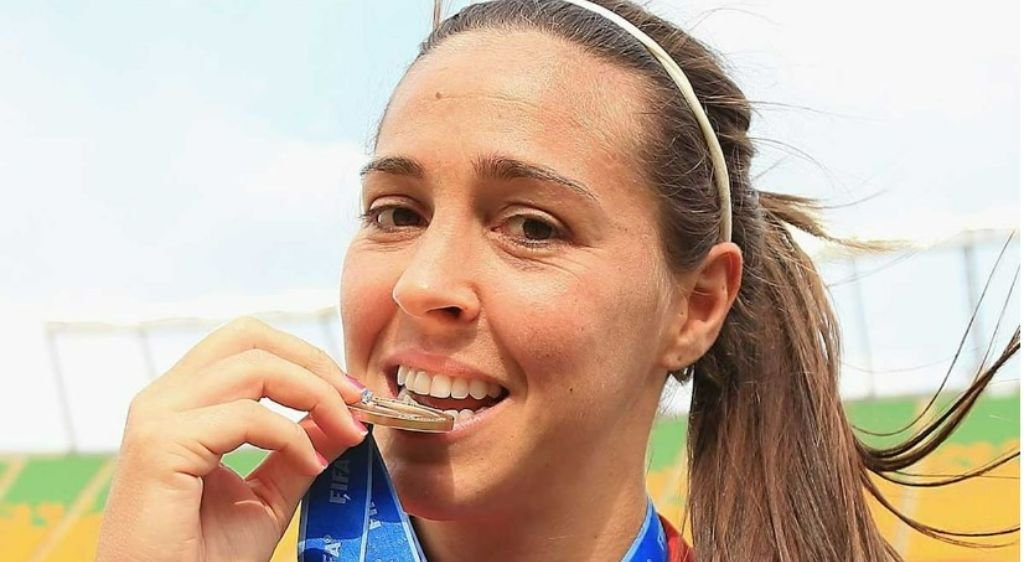 Fara Williams Lesbian