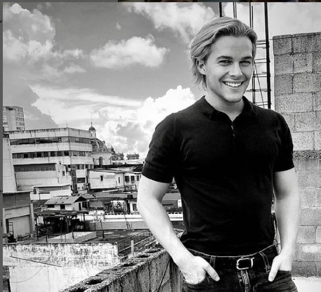 Ronan Farrow illness