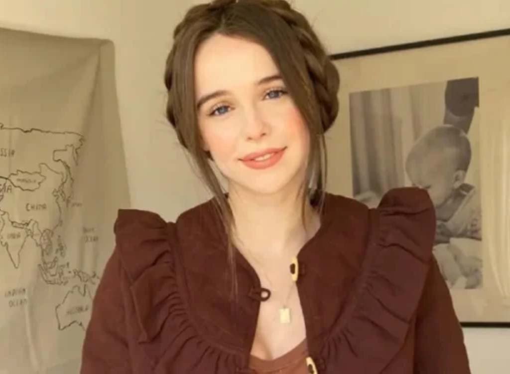 Acacia Kersey sister