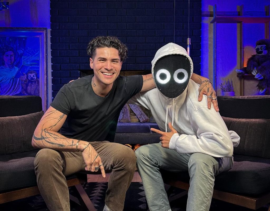 Boywithuke Girlfriend