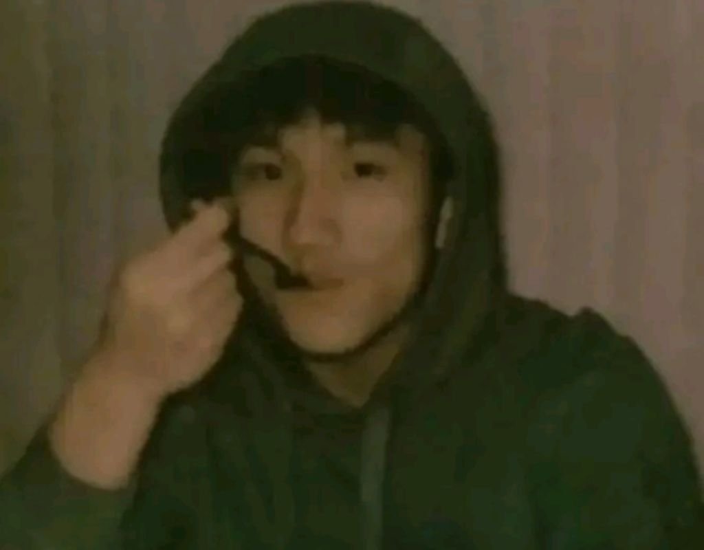 Boywithuke Girlfriend