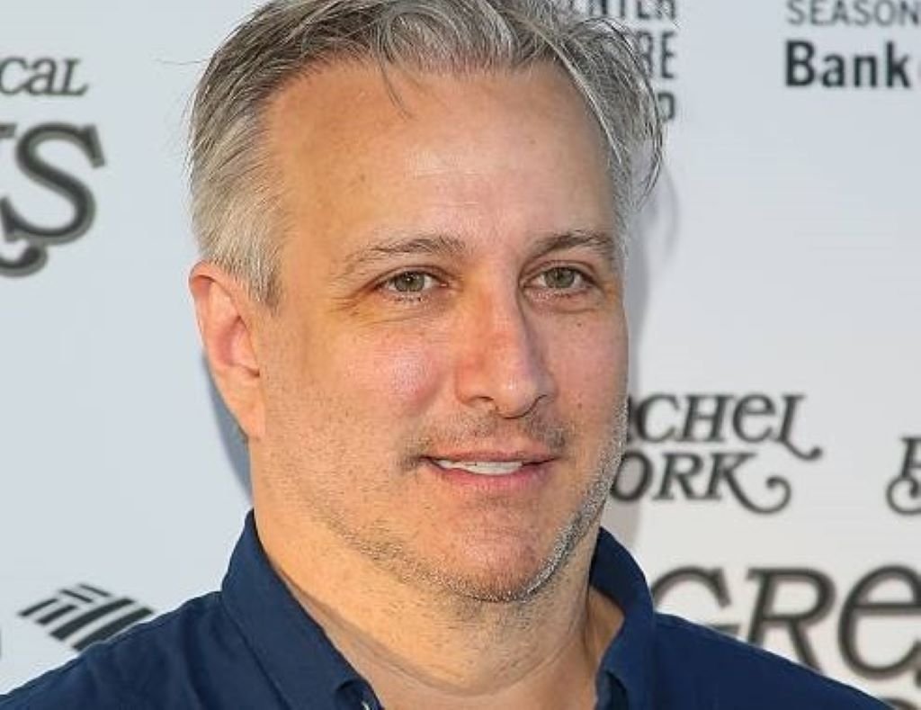 Bronson Pinchot Death