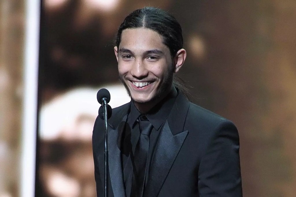 Dylan Robert Origine Parents