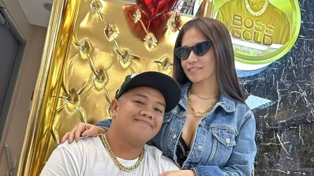 Asian Pakboi girlfriend