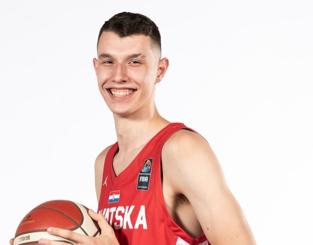 Zvonimir Ivisic Wikipedia 