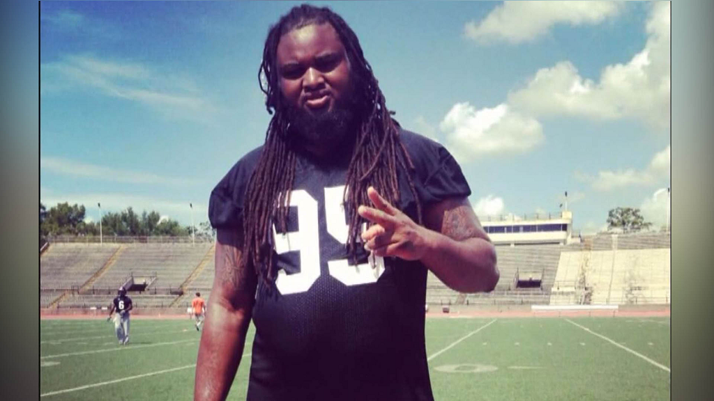 Cardell Hayes Age