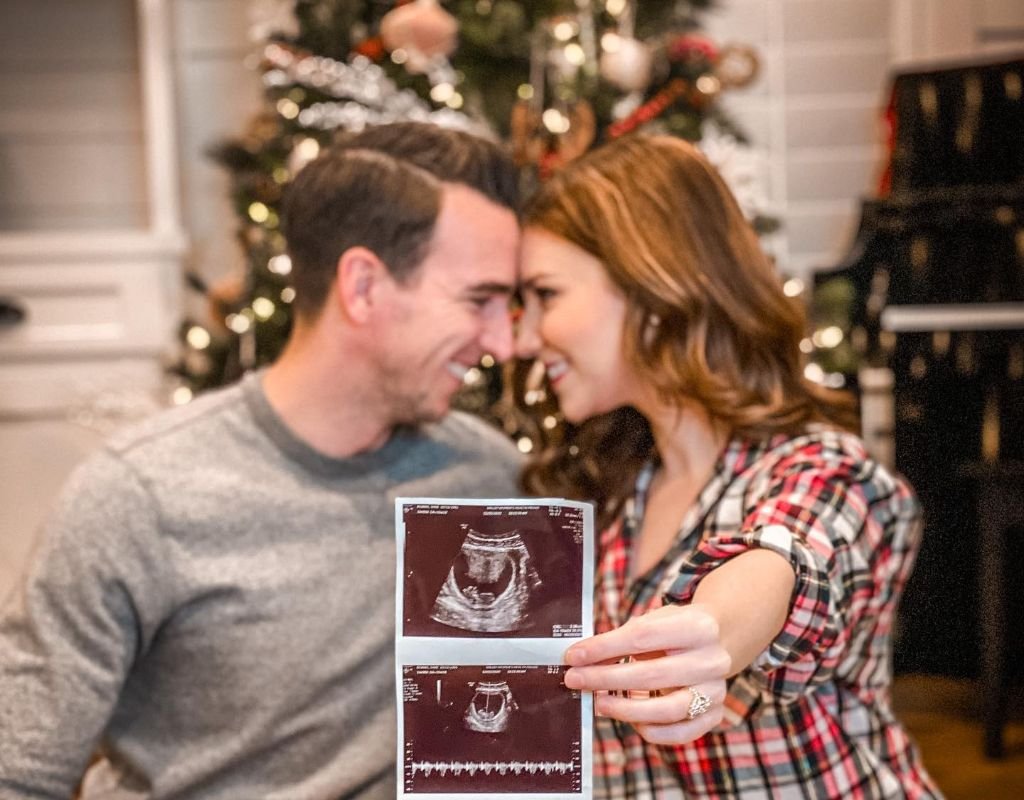 Shae Robins Pregnant