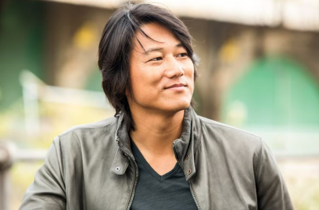 Sung Kang sister