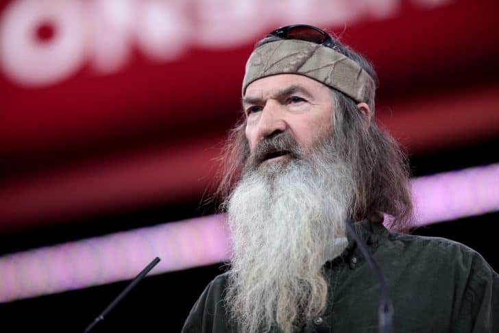 Phil Robertson: Football,Bio, Career, Net worth, Duck Commander