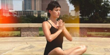 Yoga Guru Adriene Mishler spouse.