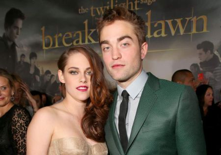 Rpbert Pattinson and ex-girlfriend Kristen stewart