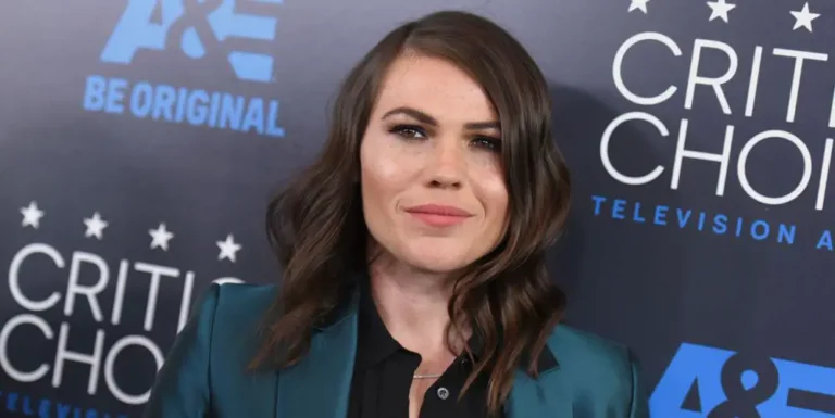 Clea DuVall Parents: Who Are Stephen DuVall And Rosemary Hatch? Siblings And Family