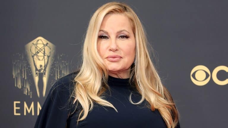Does Jennifer Coolidge Have Kids With Tom Mahoney? Family And Net Worth