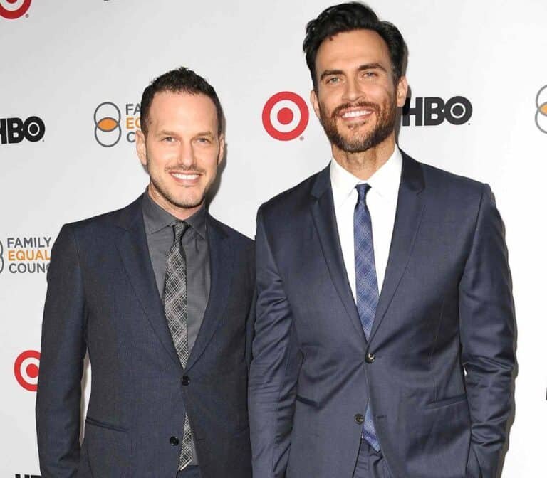 Cheyenne Jackson Kids Has Beautiful Twins, Ethan And Willow