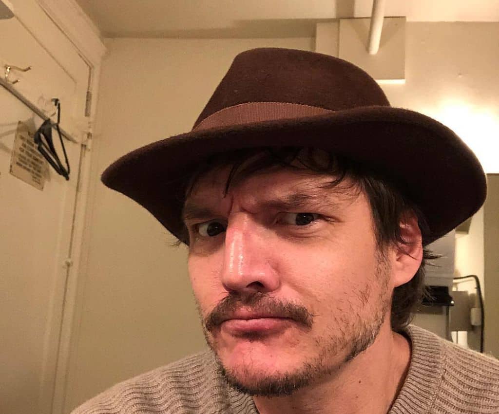 As of now, Pedro Pascal is in good health and has not undergone any surgery. 