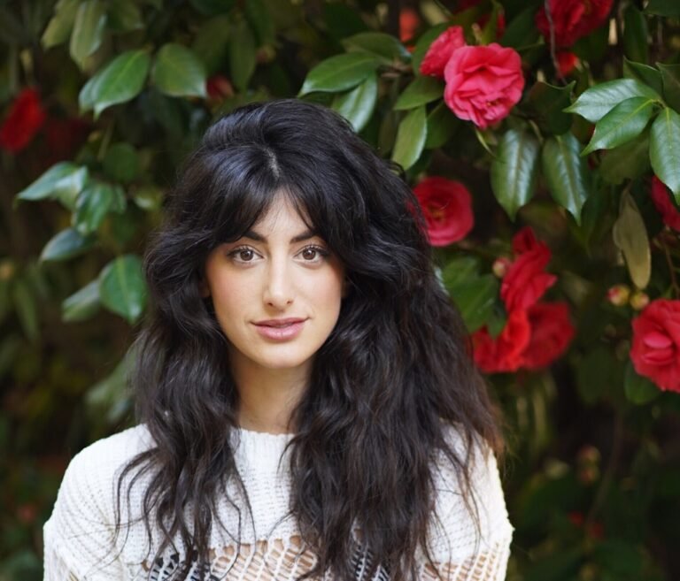 Ayden Mayeri Husband? Is She Married? Parents And Net Worth