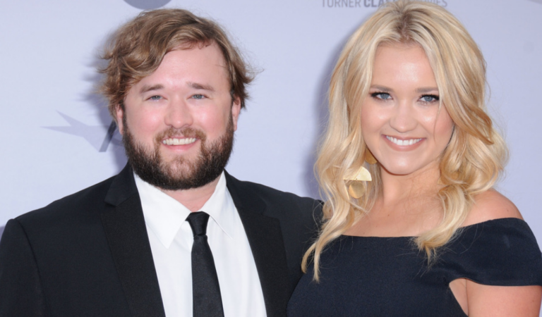 Emily Osment Is Haley Joel Osment Sister, Parents Family And Net Worth