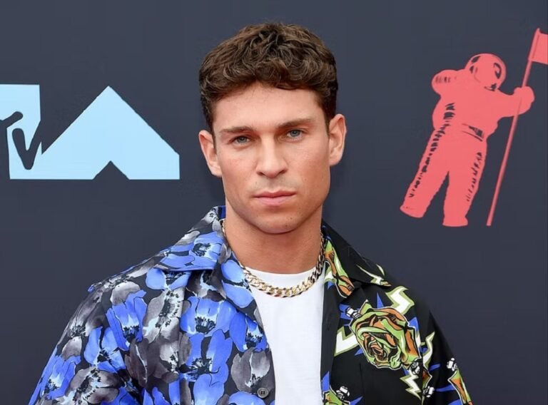 Joey Essex Wife: Is He Married? Relationship Timeline With Vanessa Bauer