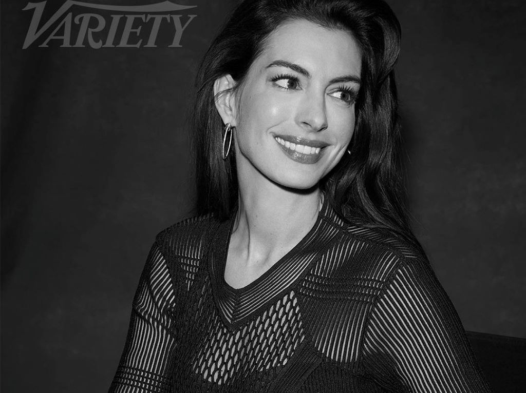Anne Hathaway Perfect Nose
