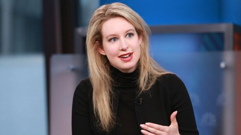 Did Elizabeth Holmes Get A Plastic Surgery? Before And After