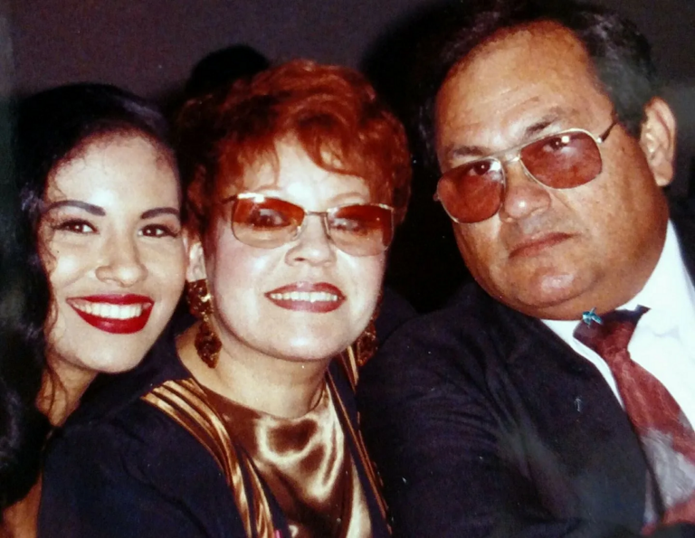 Meet Selena Quintanilla Parents Abraham And Marcella Samora