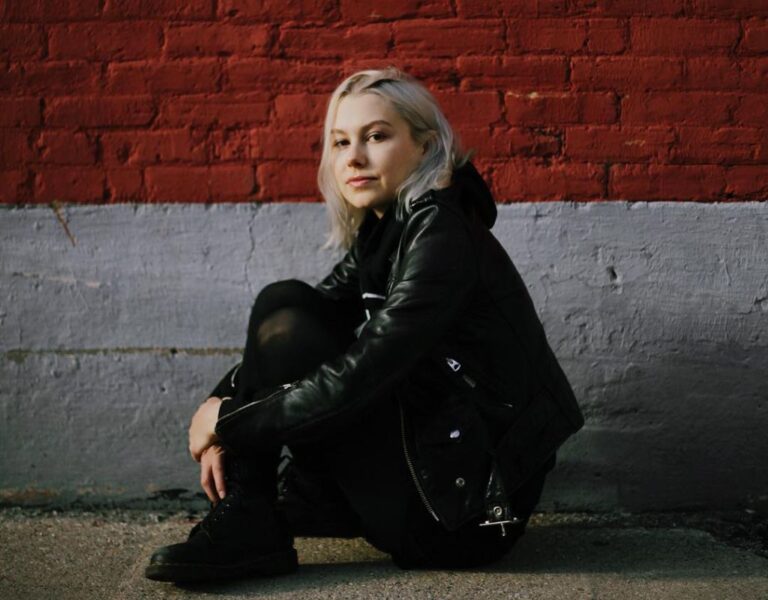 Phoebe Bridgers Kids: Does She Have A Baby? Sexuality And Partner