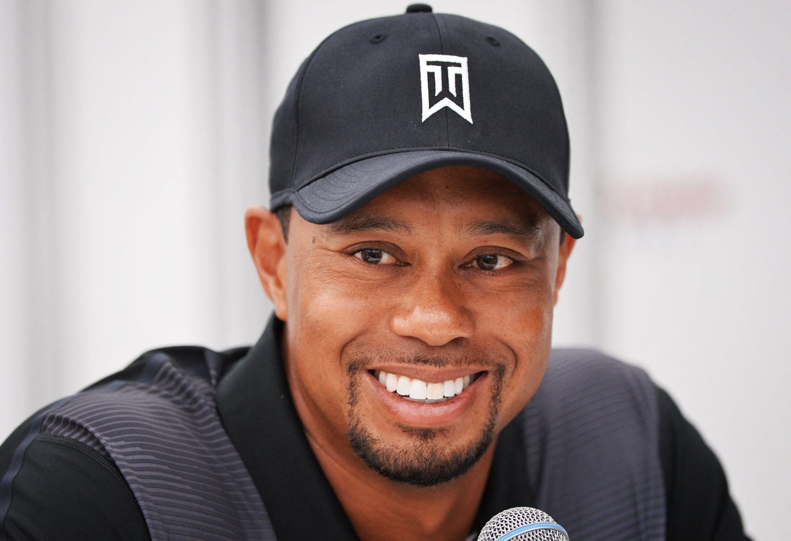 Tiger Woods Botox: Did He Get His Nose Done? Before & After