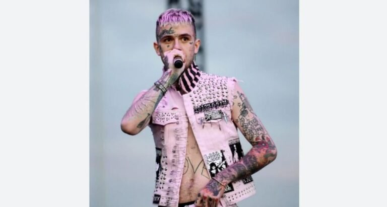 Lil Peep Parents: Who Are Karl Johan Åhr And Liza Womack? Brother And Familyc