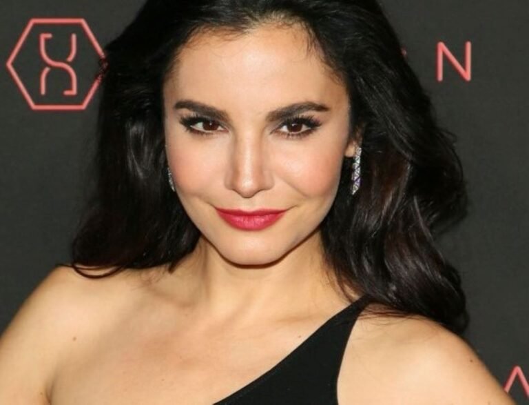 Martha Higareda Hijos – Does She Have Any Kids With Boyfriend Lewis Howes?