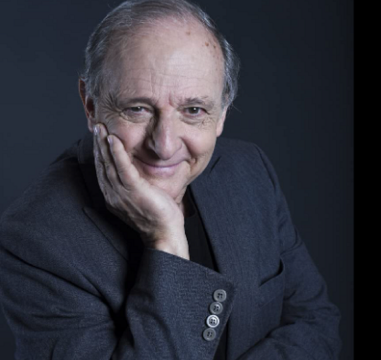 Who Is Emilio Gutiérrez Caba Esposa? Hijos And Family