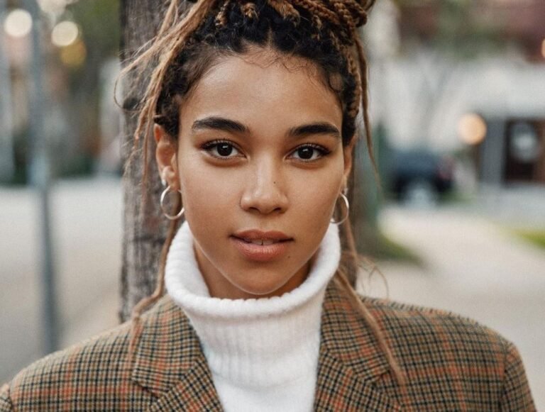 Is Alexandra Shipp Lesbian? Partner And Love Life
