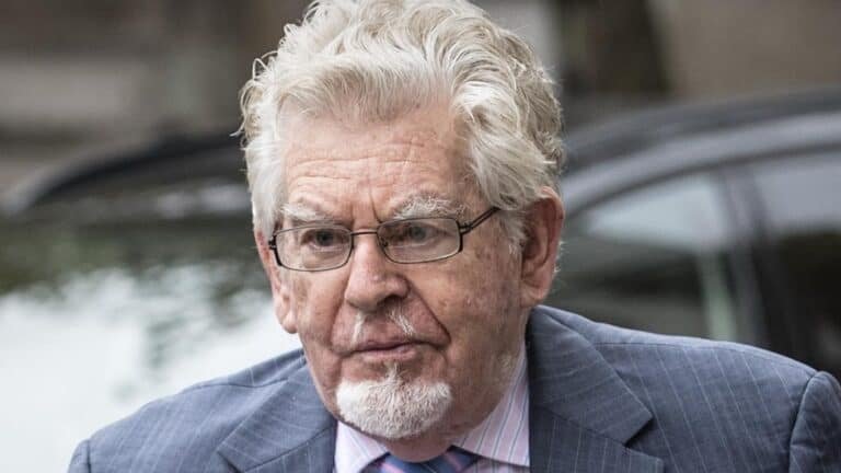 Is Rolf Harris Dying Of Cancer? Death Hoax- Health Update