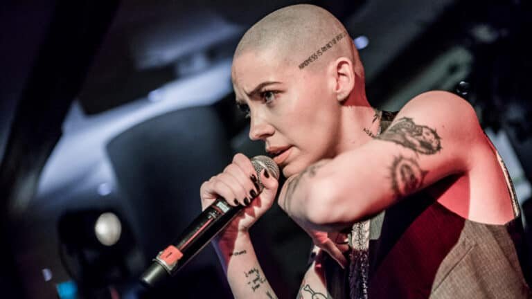 No, Bishop Briggs Is Not Lesbian – Sexuality And Partner