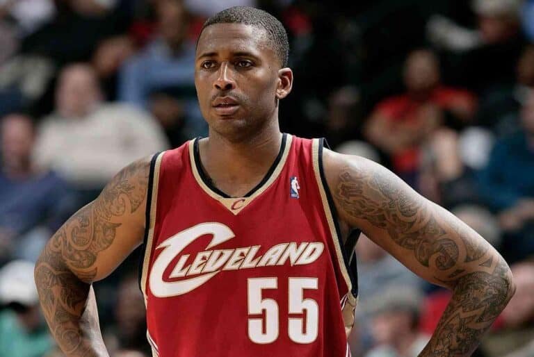 Who Is Lorenzen Wright Brother Lou Wright? Sister And Siblings