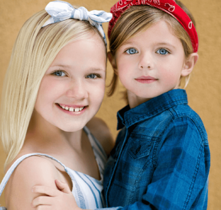 Meet Link Baker Wife Tammie Baker Daughter Zoe And Eva