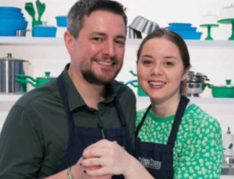 Michelle Micek And Torre Liebchen – Crime Scene Kitchen Cast Wikipedia