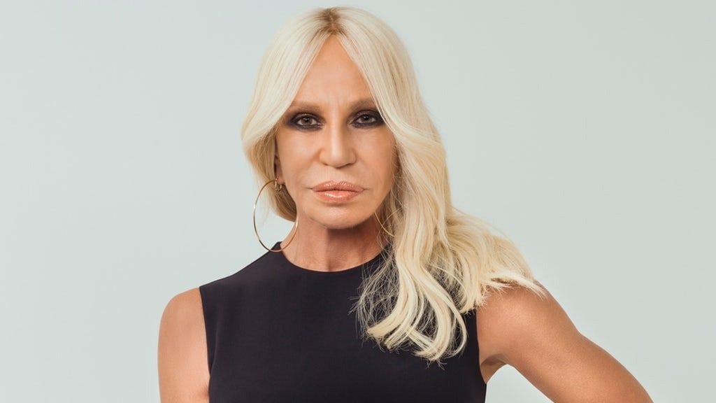 Donatella Versace Botched