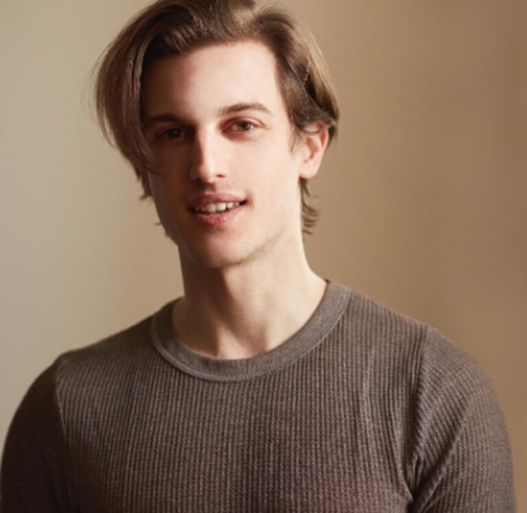 Peter Vack Girlfriend: Who Is He Dating Now? Relationship Timeline