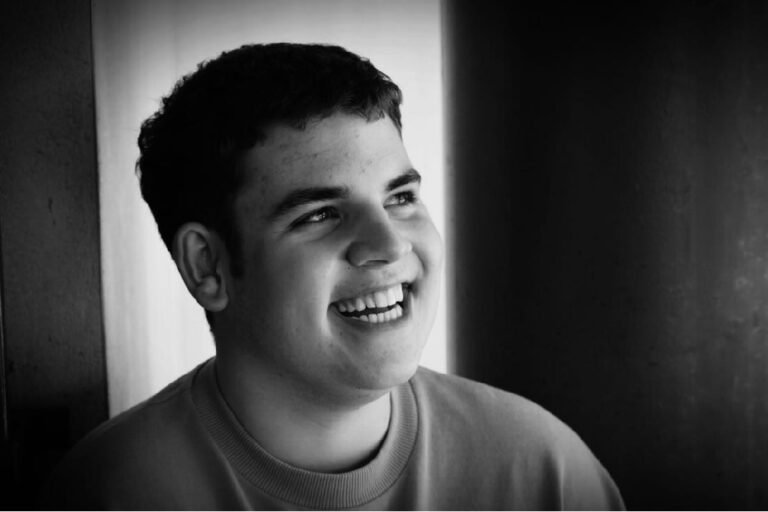 Tobie Donovan Sexuality: Is He Gay Or Bisexual? Partner And Gender