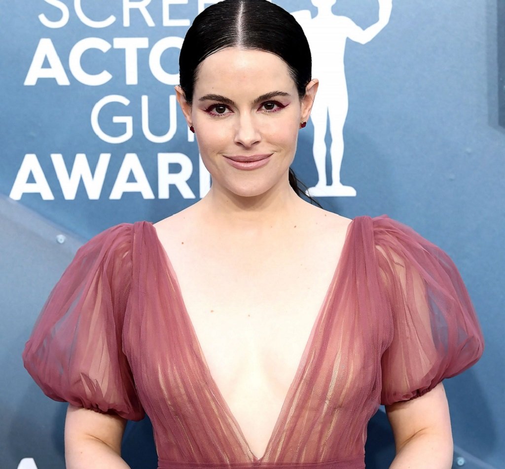 Emily Hampshire Parents