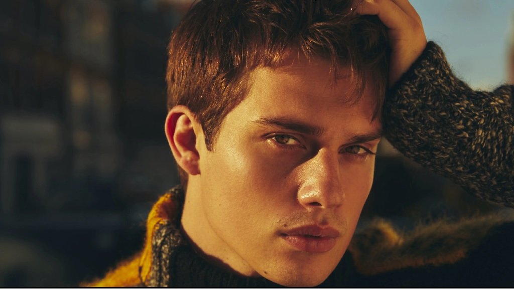 Nicholas Galitzine brother