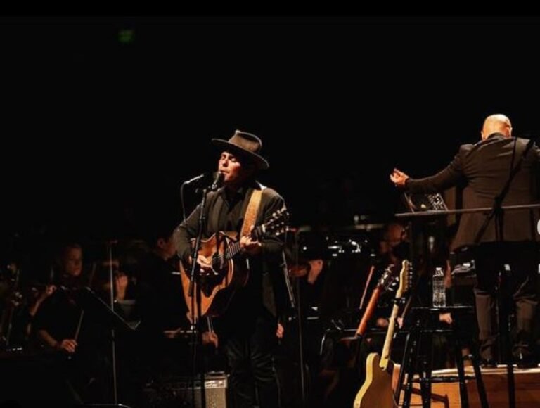 Gregory Alan Isakov Wife: Who Is He Married To?