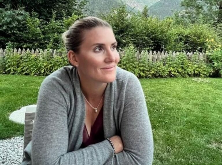 Meet Hayley Wickenheiser Brother Ross Wickenheiser: Family Background