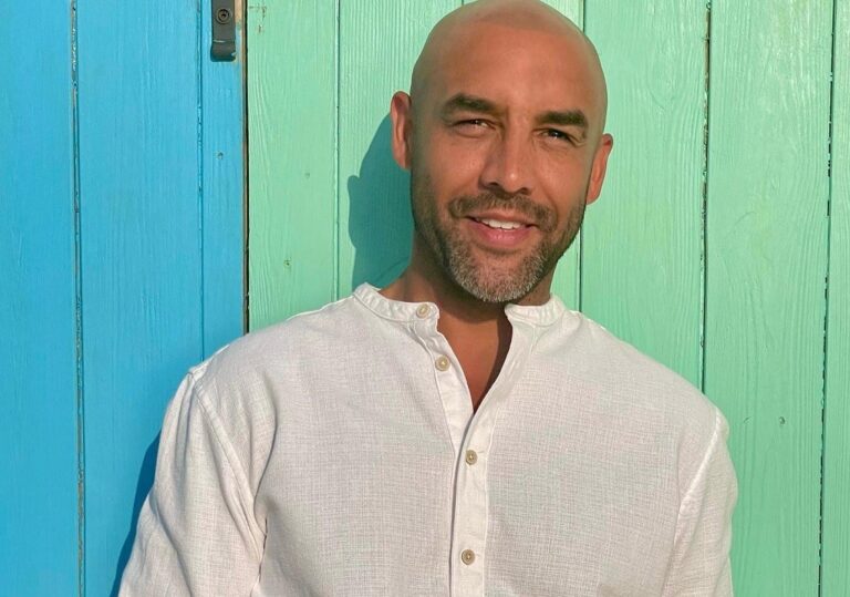 Is Alex Beresford Gay Rumors True? Gender And Sexuality