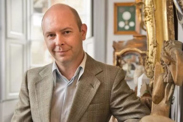 Antiques Roadshow Marc Allum Wikipedia And Age: Wife