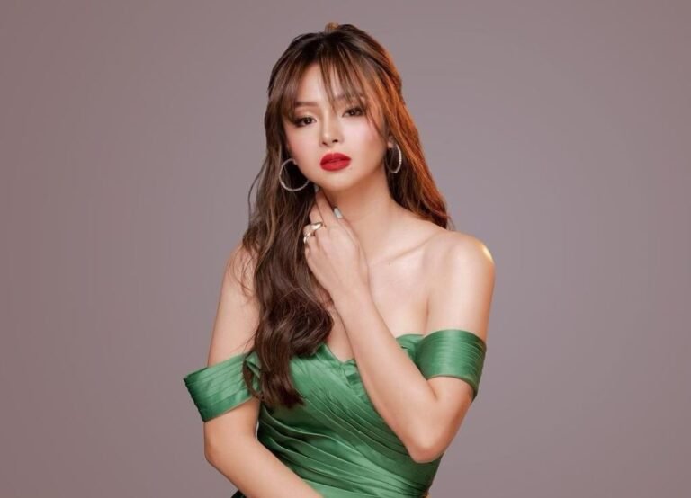 Angeli Khang Nationality And Ethnicity: Parents